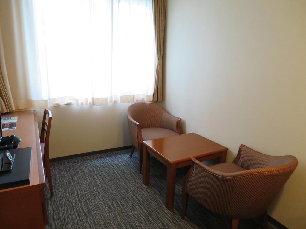 Sun Palace Hotel Shizuoka Rum bild